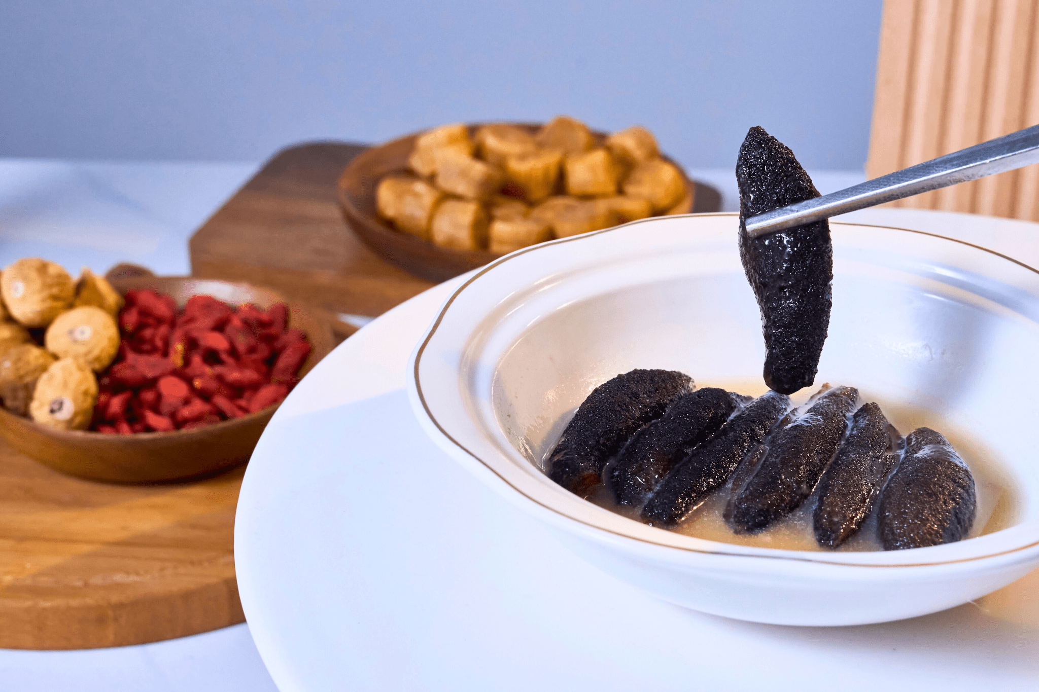 紅燒鮑汁小黑刺參 - On Hing Dry Seafood