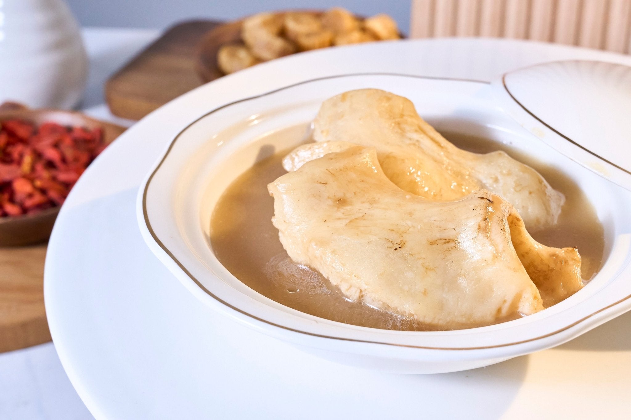 紅燒鮑汁花膠扒 - On Hing Dry Seafood